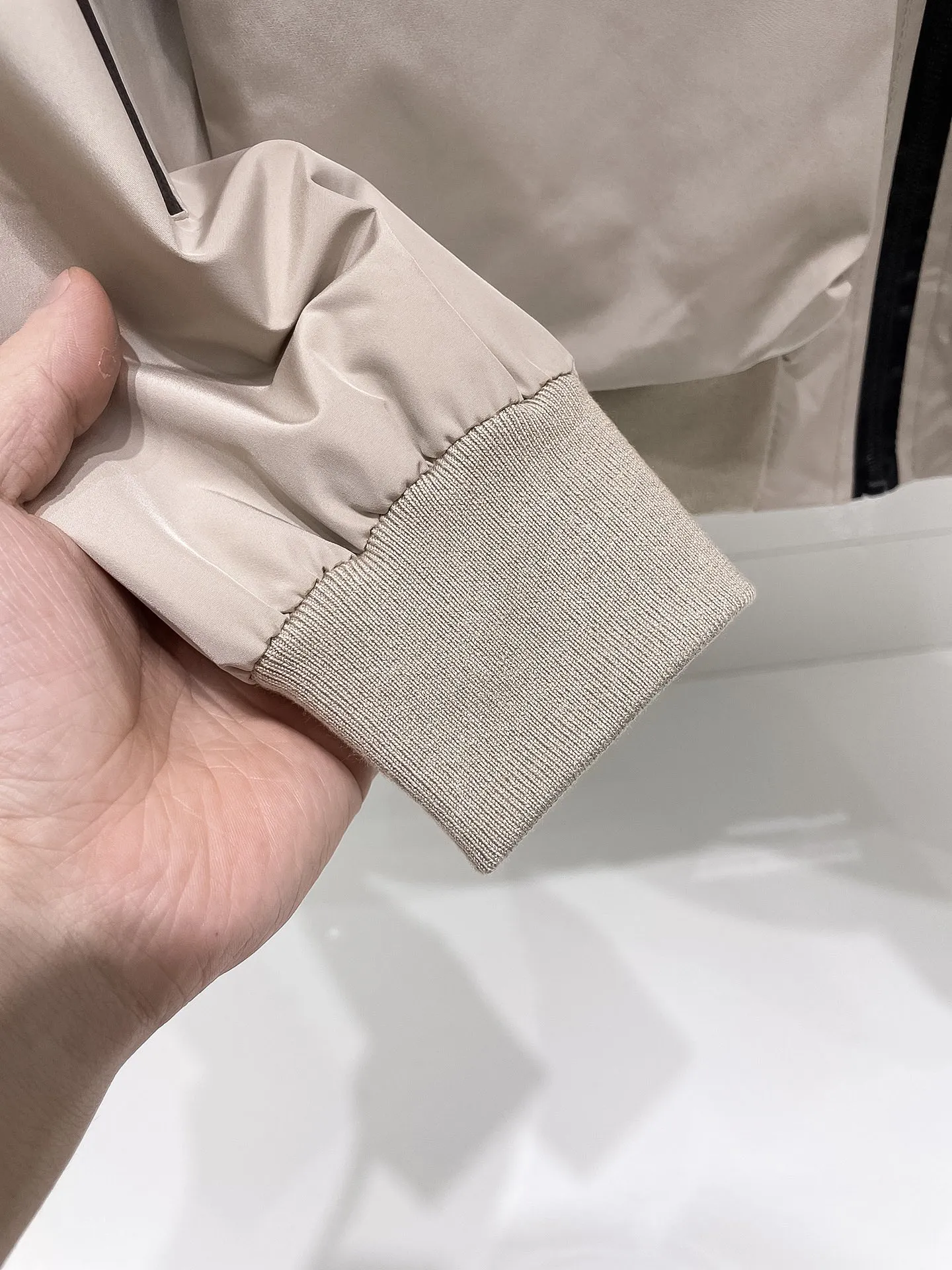 Same Style， ， 2026 New Arrival ， Original Premium Breathable ， ， ， Quality。 ， Sizes：M～3XL，
